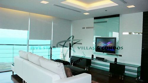 Condominium for rent at Naklua in Ananya showing the living room Condominium for rent at Naklua in Ananya showing the living room