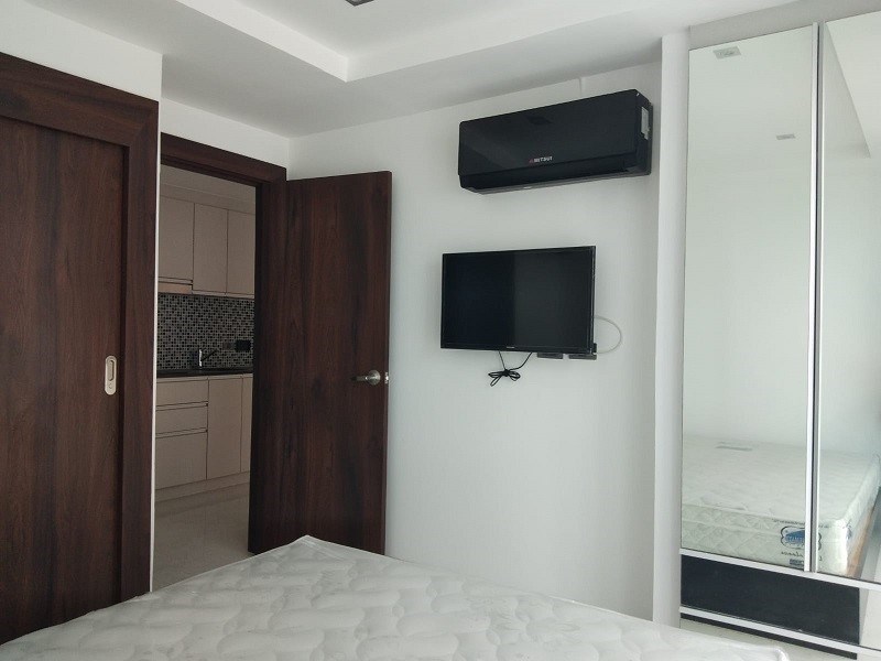 Condominium for sale Wong Amat showing the bedroom suite Condominium for sale Wong Amat showing the bedroom suite