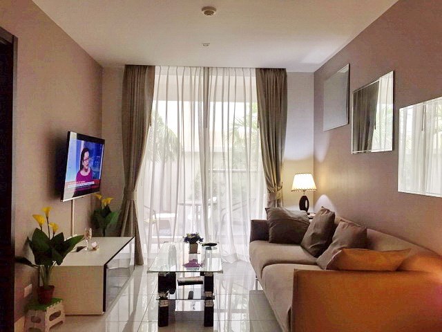 Condominium for rent on Pratumnak Hill Pattaya showing the living room Condominium for rent on Pratumnak Hill Pattaya showing the living room