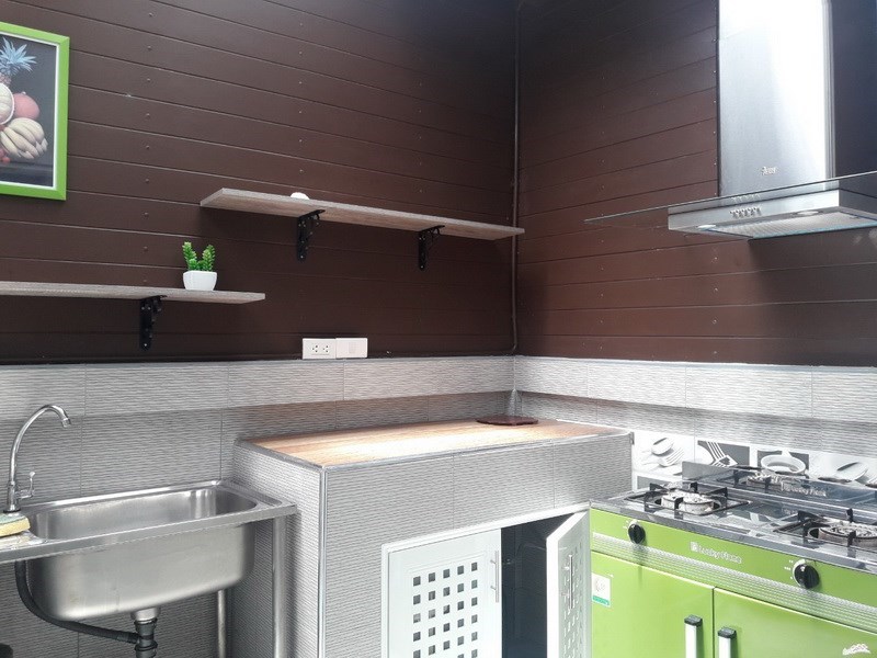 House for Sale East Pattaya showing the kitchen House for Sale East Pattaya showing the kitchen