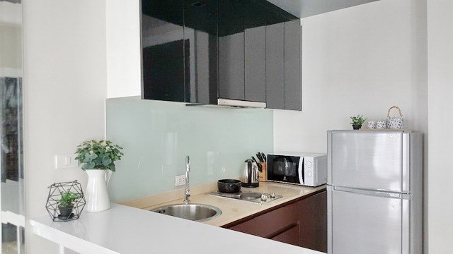 Condominium for rent Jomtien showing the kitchen Condominium for rent Jomtien showing the kitchen
