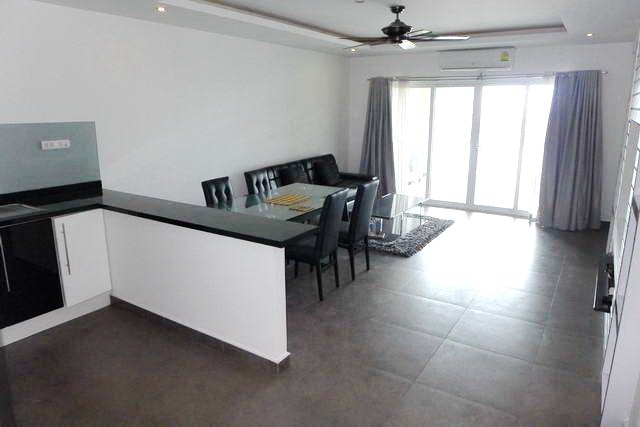 Condominium for rent Pratumnak showing the dining area Condominium for rent Pratumnak showing the dining area