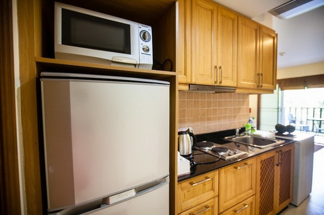 Condominium for rent Jomtien Beach showing the kitchen Condominium for rent Jomtien Beach showing the kitchen