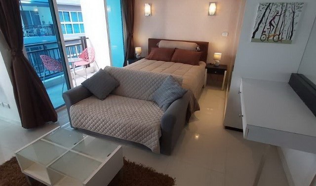 Condominium for rent Pattaya showing the sleeping area Condominium for rent Pattaya showing the sleeping area