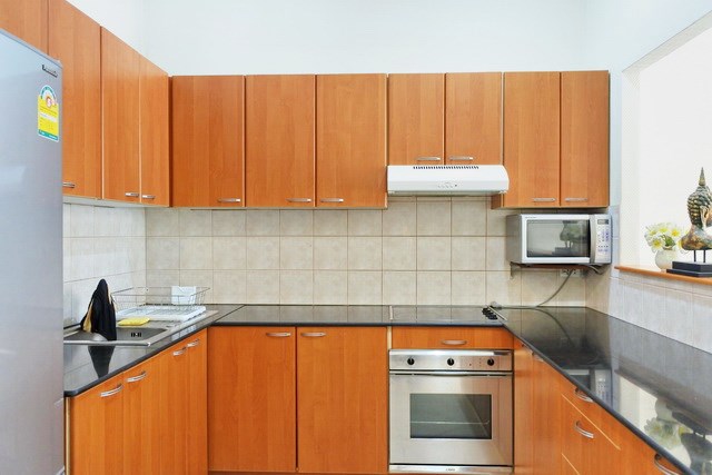 House for rent View Talay Villas Jomtien showing the kitchen House for rent View Talay Villas Jomtien showing the kitchen