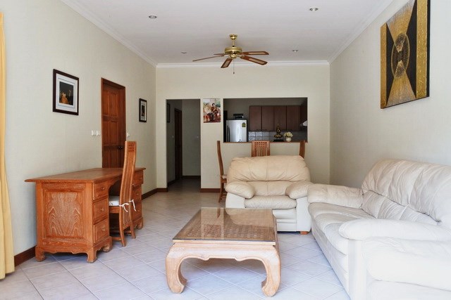 House for rent View Talay Villas Jomtien showing the open plan concept House for rent View Talay Villas Jomtien showing the open plan concept