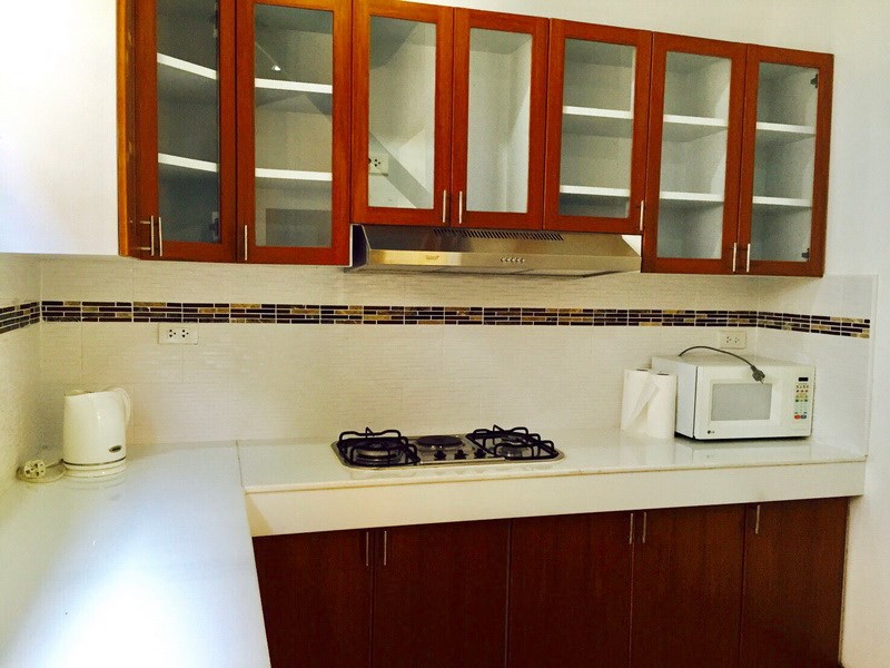 House for rent Mabprachan Pattaya showing the kitchen House for rent Mabprachan Pattaya showing the kitchen