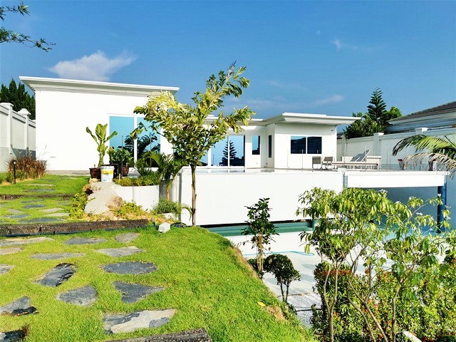 House for sale at Siam Royal View Pattaya showing the house House for sale at Siam Royal View Pattaya showing the house